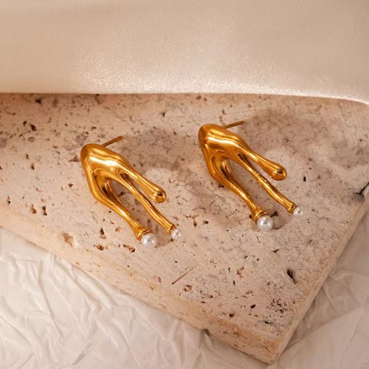 Golden Melt Pearl Earrings